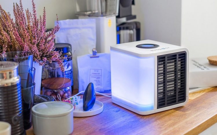 Evapolar Air Cooler – естественное кондиционирование воздуха через USB-кабель